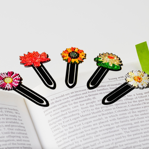 Clip-on Bookmark - Flower Design Diamond-painted with Rhinestones Sparkle (Pack of 5)